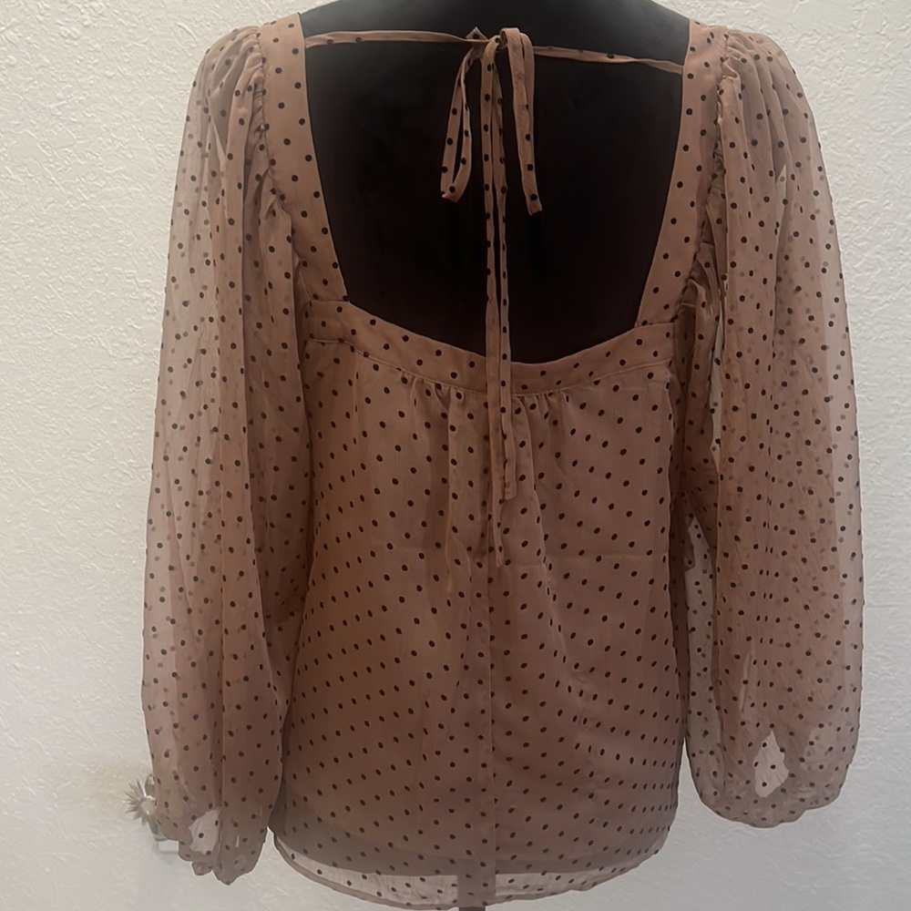 Versona Ruffle Top - Picture 4 of 8